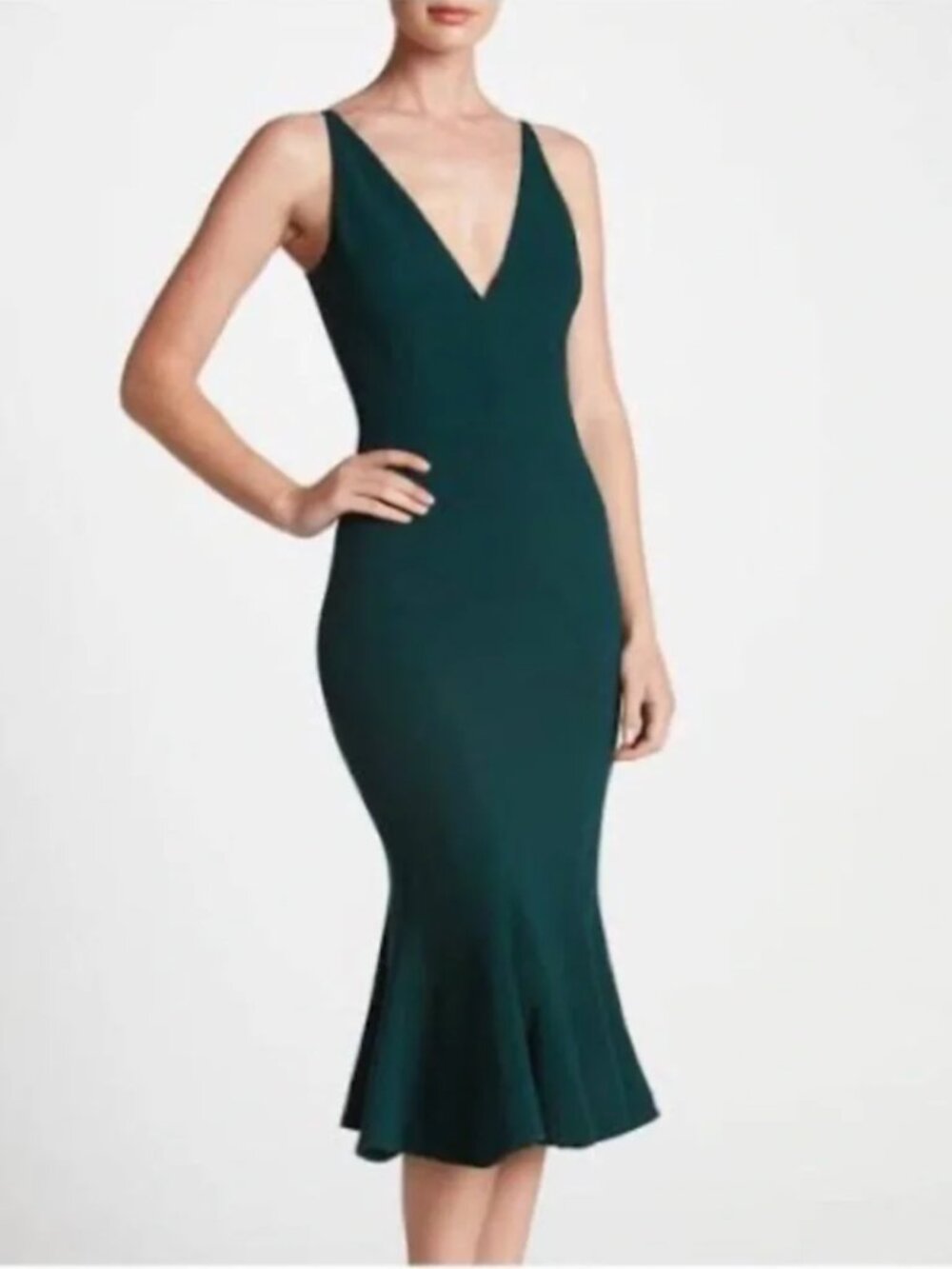Dress the Population Isabelle V-Neck Mermaid Midi Dress in Dark Green - Size M